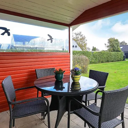Two-bedroom Holiday In 4 Ferienhaus Otterup